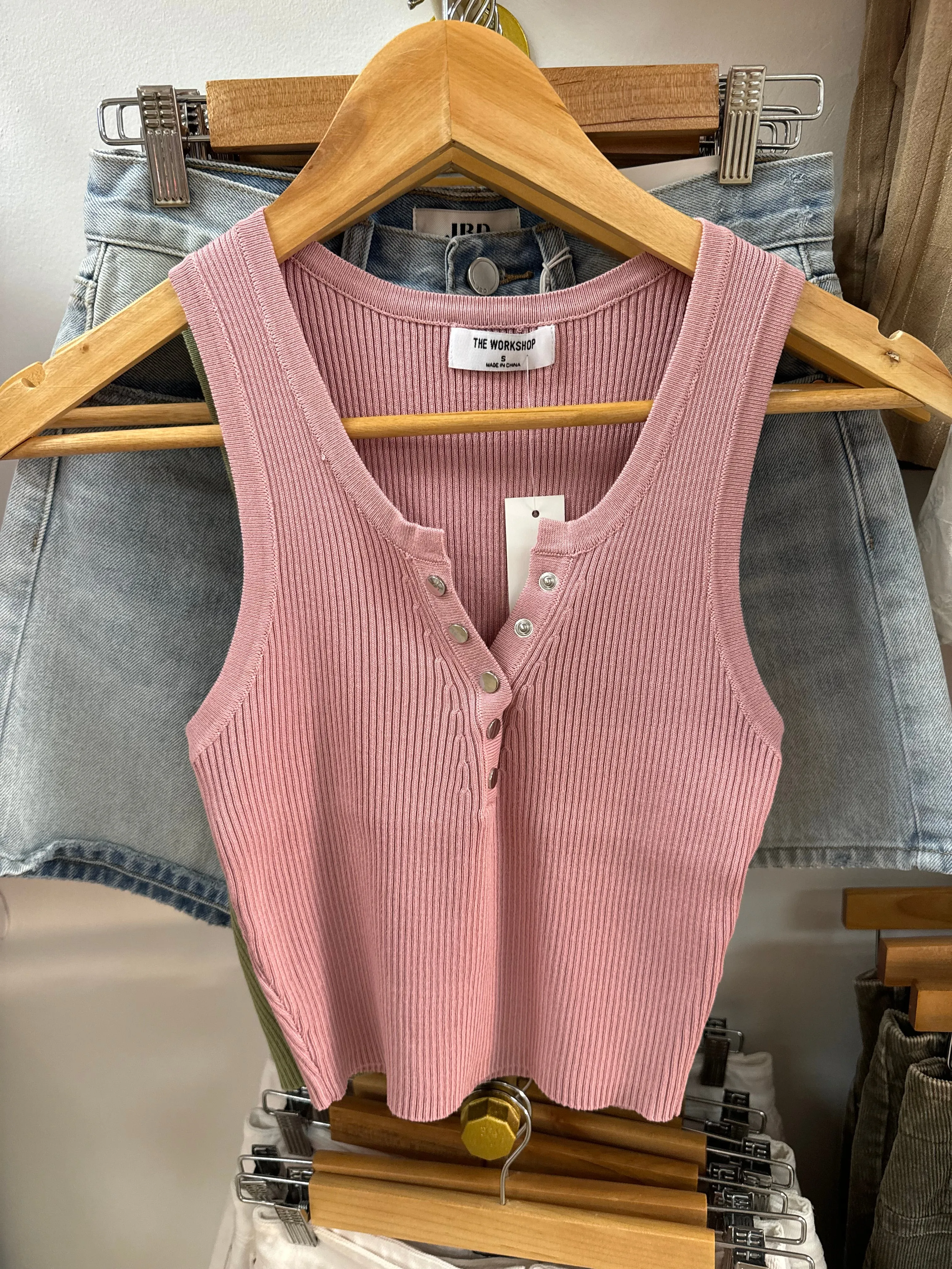 goldie tank