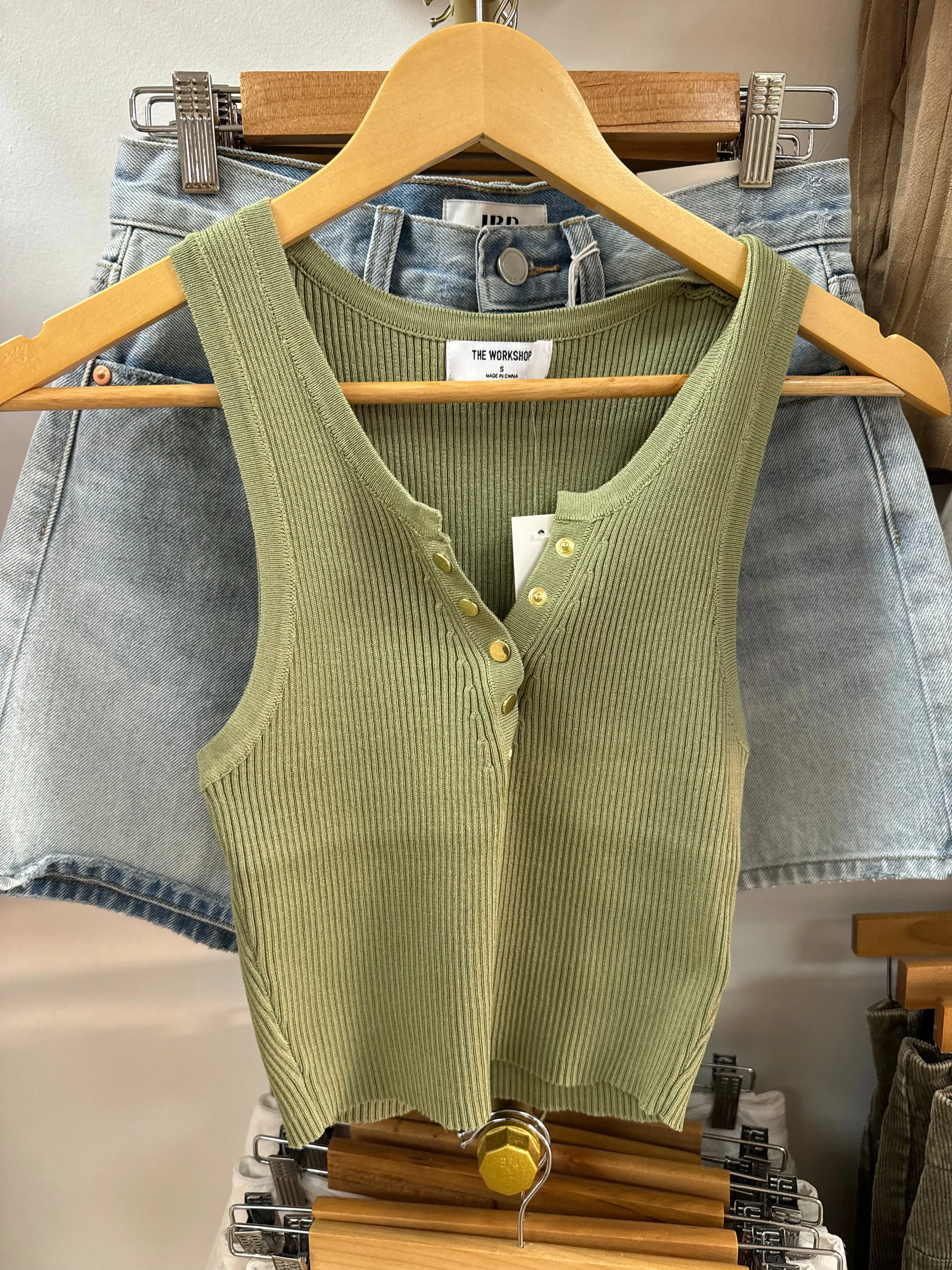 goldie tank
