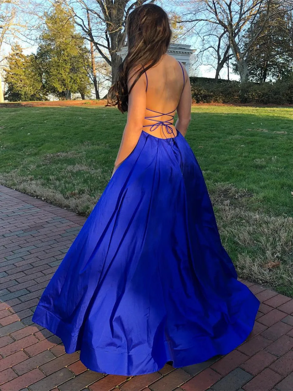 Gorgeous Satin Spaghetti Straps Ball Gown Prom Dresses 3348
