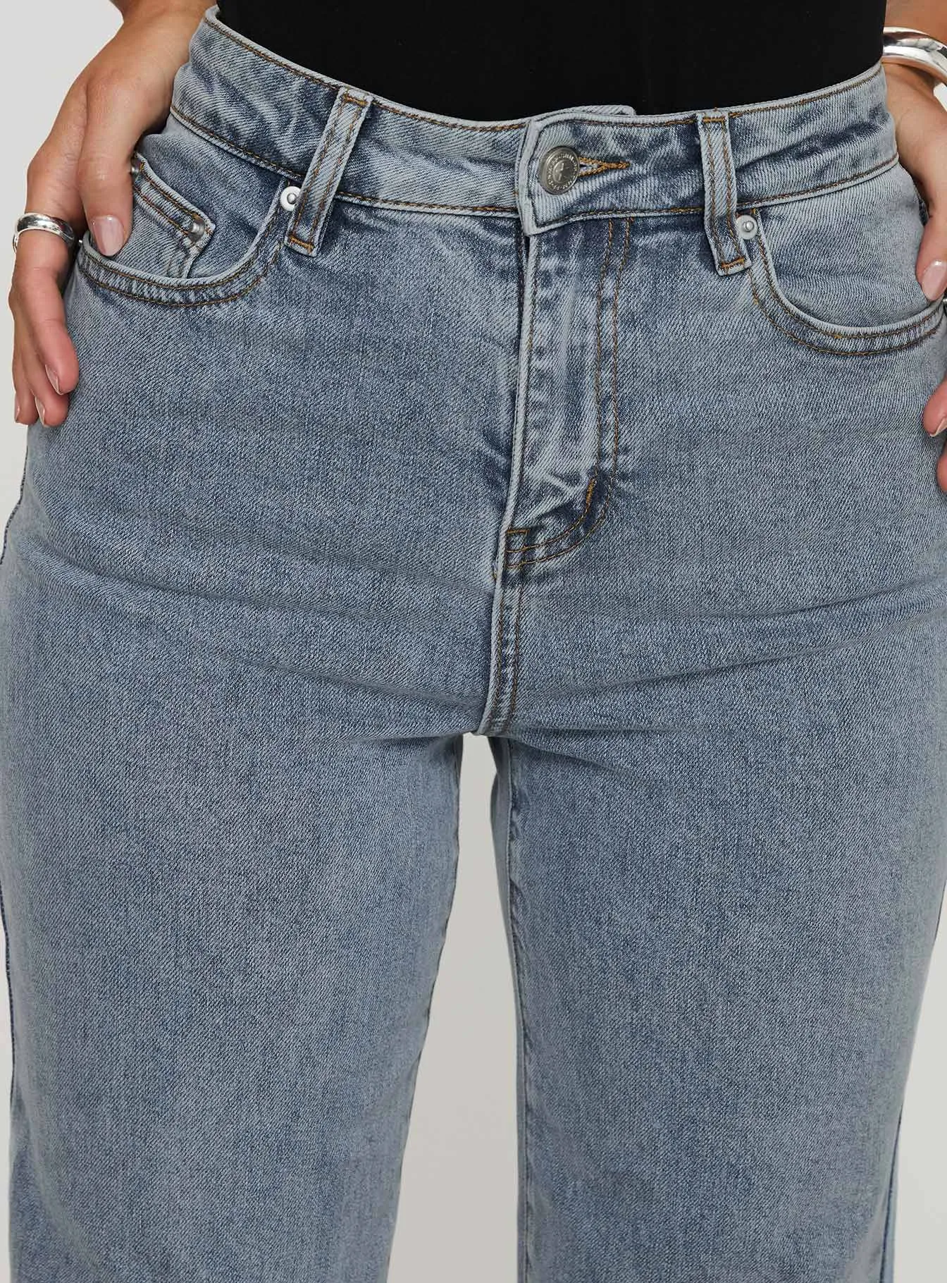 Thearlie High Flare Jean Light Wash
