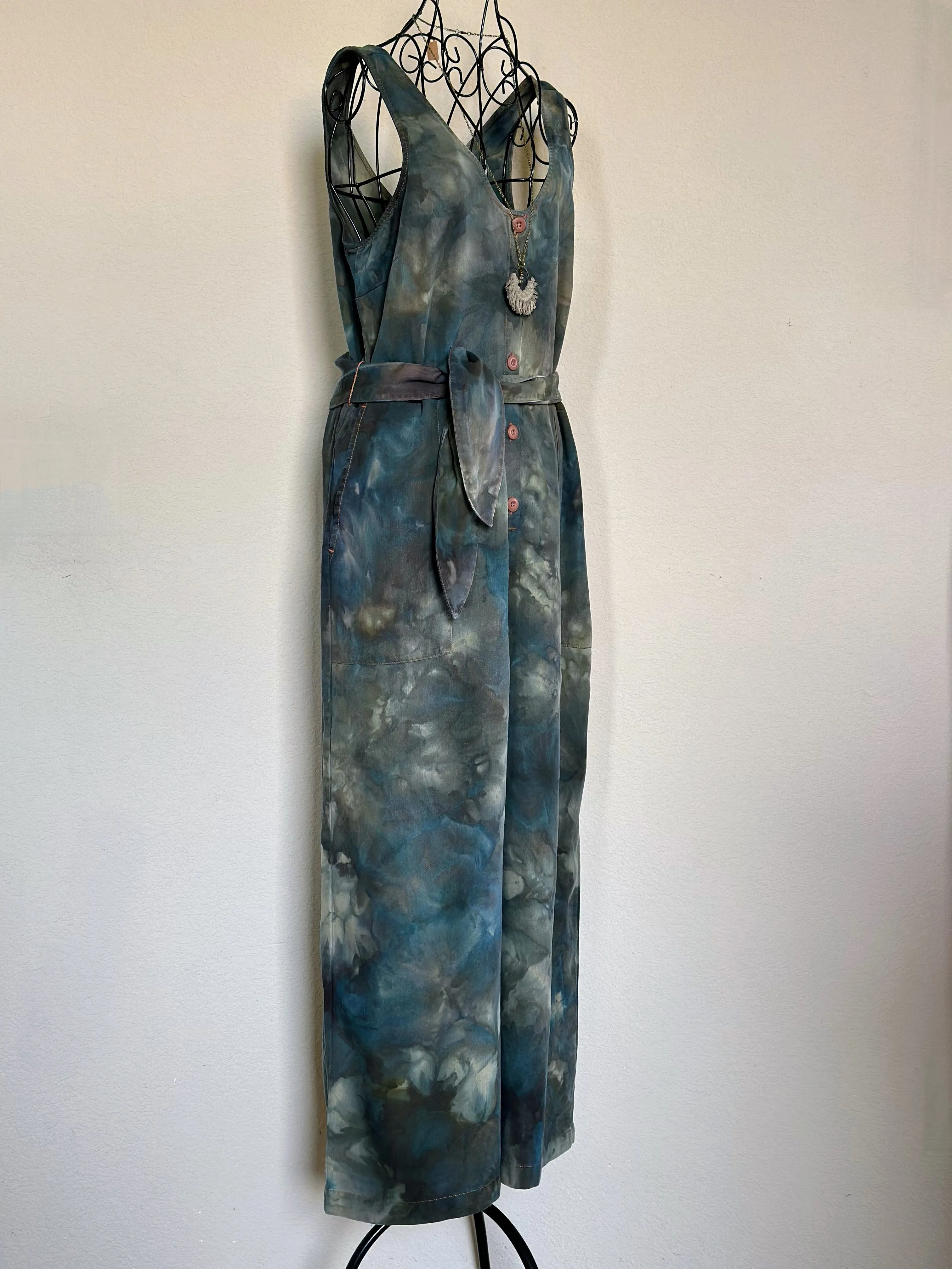 Women’s Medium Tencel V-Neck Jumpsuit with Tie Belt and Pockets in ‘Raven’